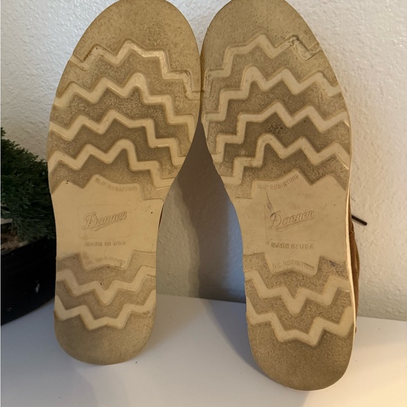 Danner Men's Roasted Pecan Chukka Boots - Picture 6 of 7